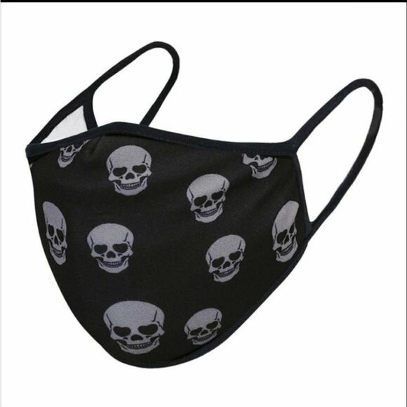 Any 2 $13 or 4 $20 Black Skull Facemask - Picture 1 of 3